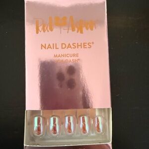 Red Aspen Pink Nail Dashes